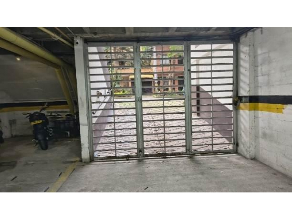 Venta de Edificio de Uso Mixto de 12 pisos Rentando Sector Sabaneta - 5