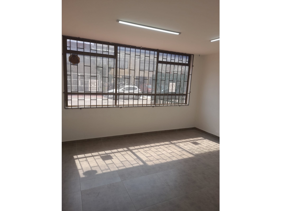 Alquiler de Casa Barrio La Castellana Bogotá Ideal Para EPS & Oficinas — foto 6