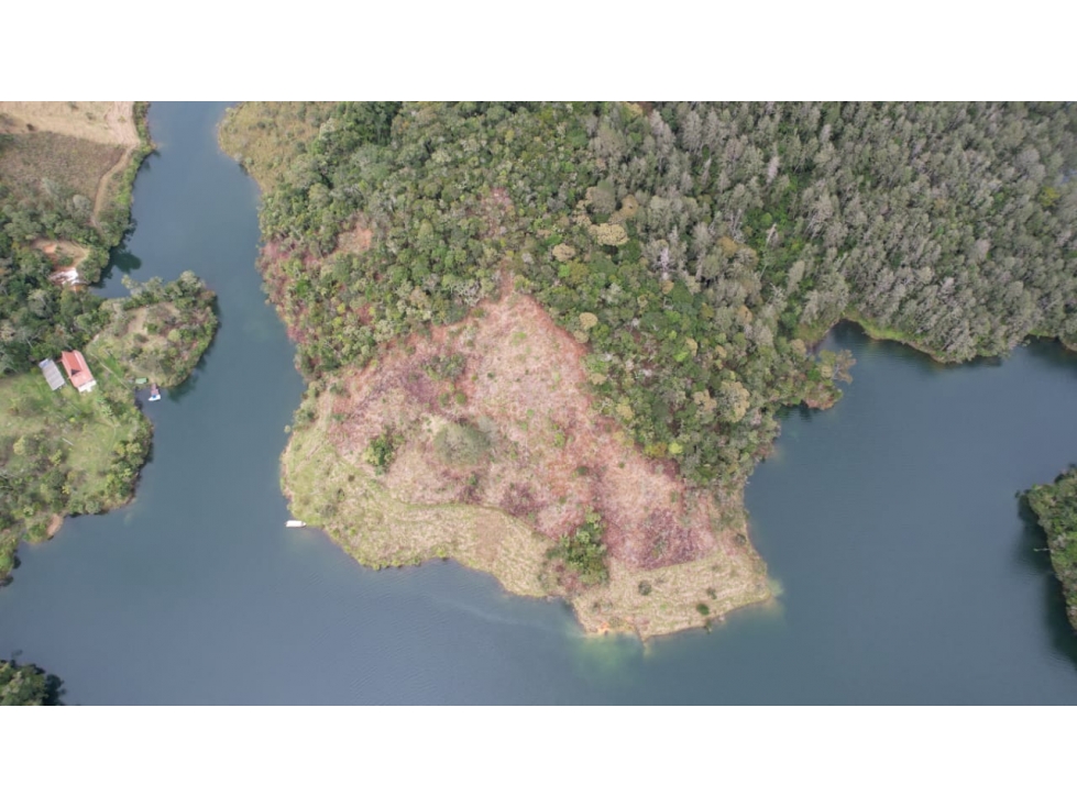 Lote Península 30.000 m² en Guatapé | Ideal Proyecto Turístico — foto 5