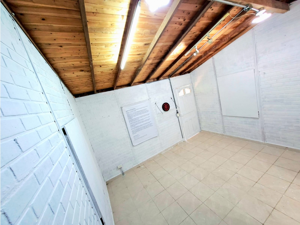 Finca 1.9Hectáreas en San Jerónimo | 10 Cabañas, 2 Piscinas y Quebrada - 5