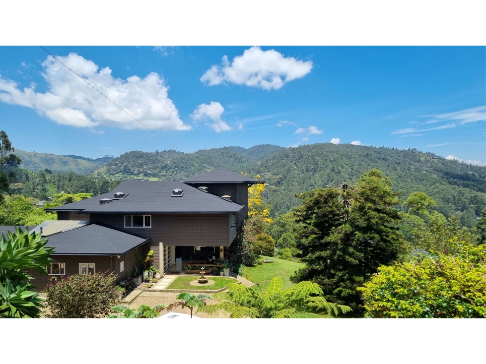 Finca 22.262m² La Fe | Cascada, Casa 397m², Cabaña y Parcelación — foto 5