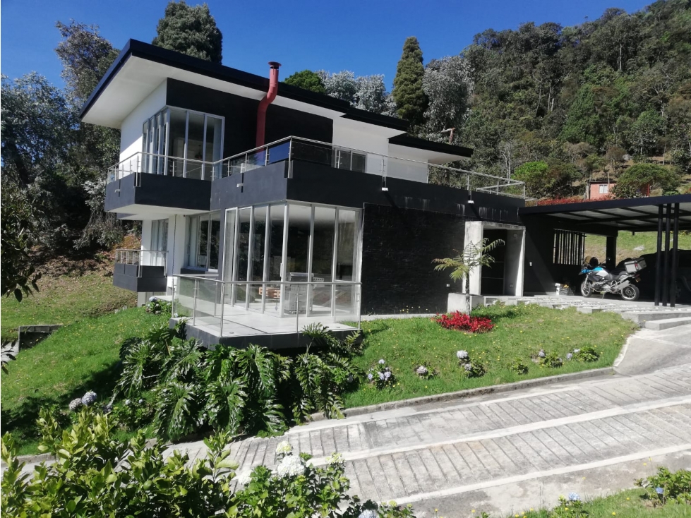 Alquiler de Casa Campestre Amoblada o sin Amoblar Alto de las Palmas - 1