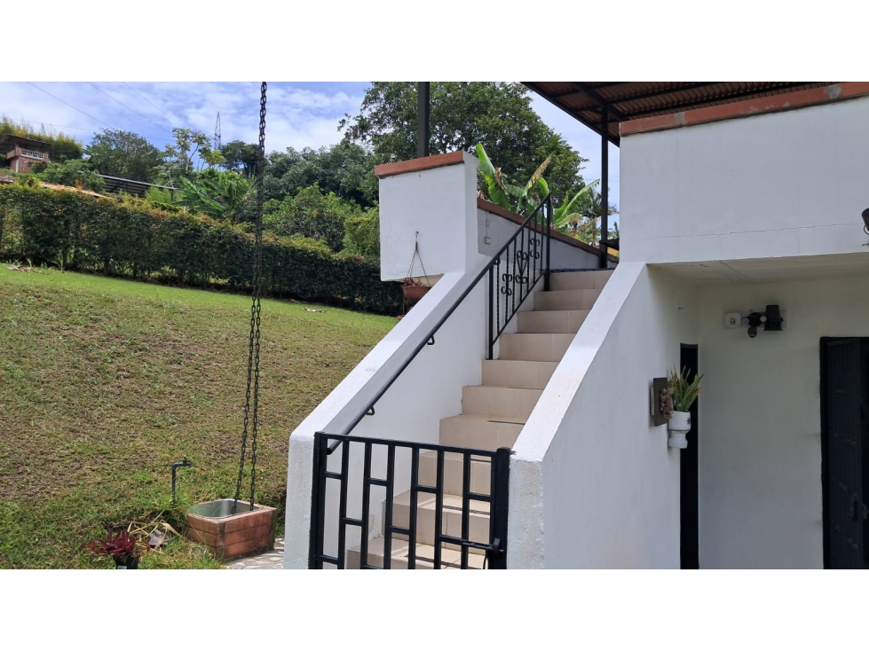 Finca 3.300m² en Marinilla La Esperanza | Con Acceso a Quebrada — foto 4