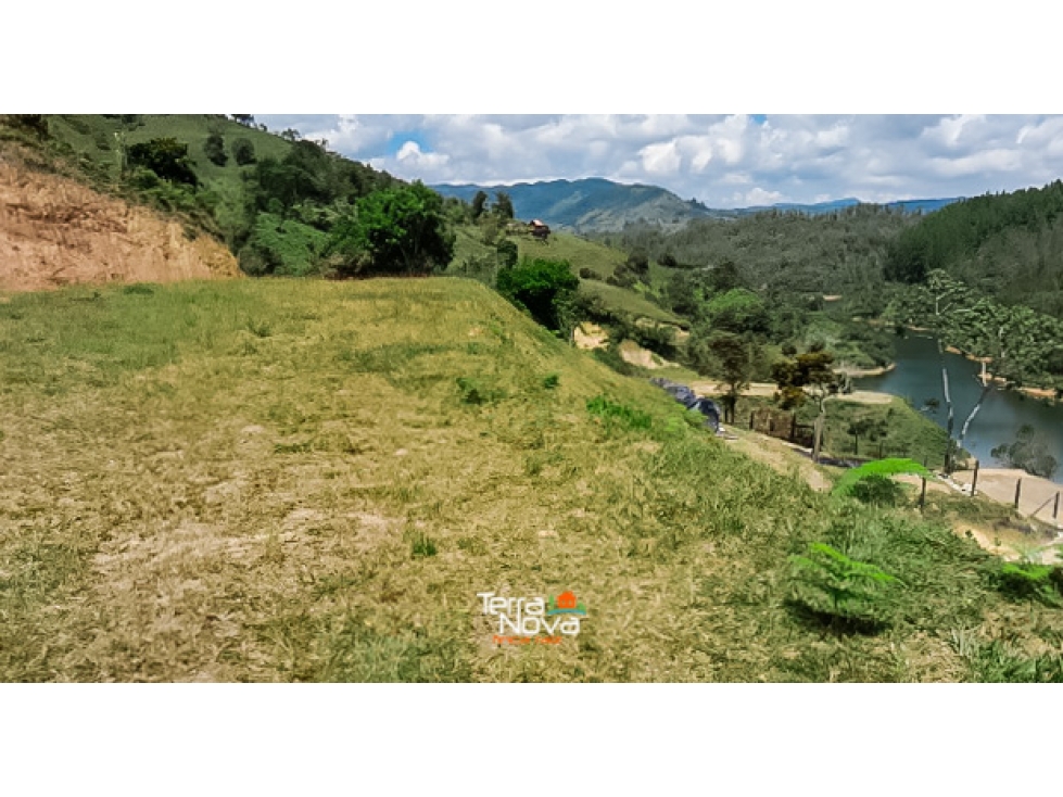Lote en venta El Peñol - 1