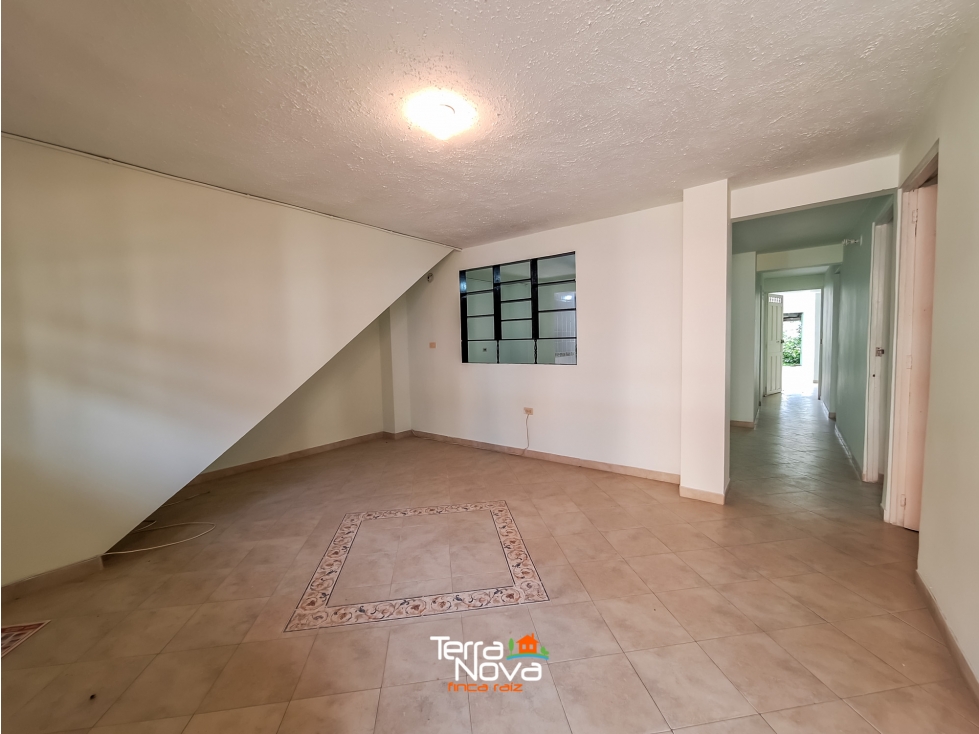 Casa en venta en zona urbana de Guatapé