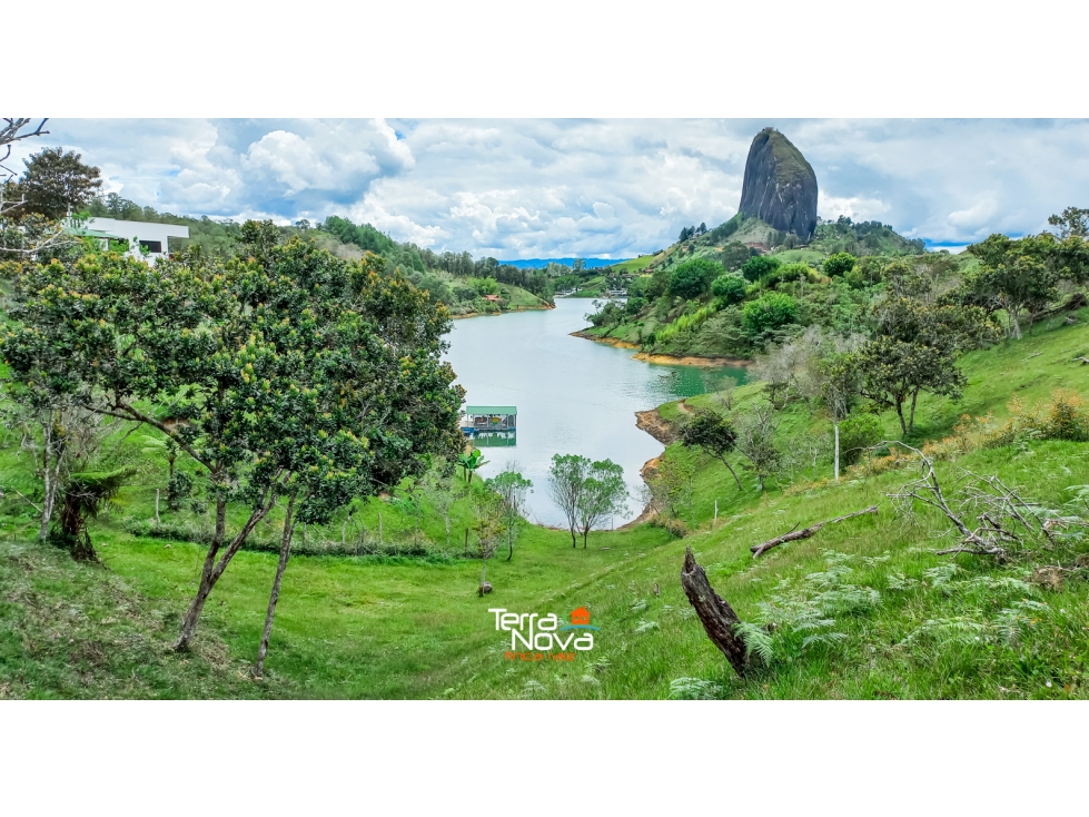 Lote con hermosa vista de la piedra y el embalse en venta Guatapé - 1