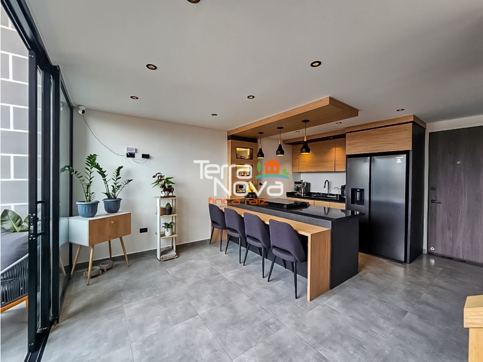 Apartamento dúplex en excelente ubicación en venta Guatapé