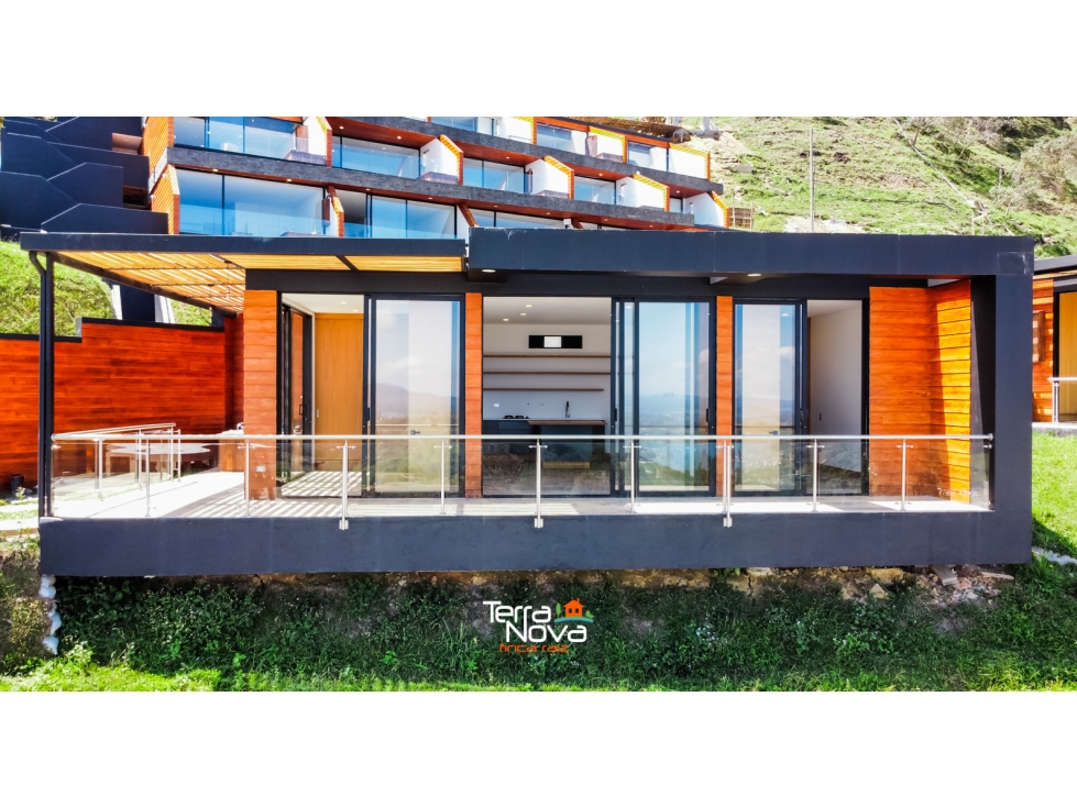 Logde en unidad cerrada con hermosa vista en venta El Peñol - 1
