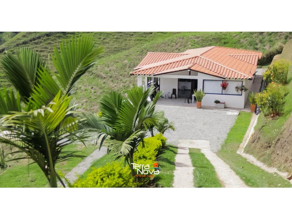 Finca con acceso al embalse en venta El Peñol - 1