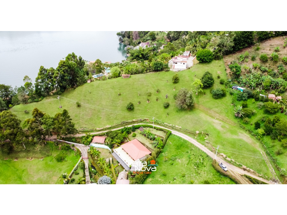 Lote apto para proyecto turístico en venta El Peñol - 2