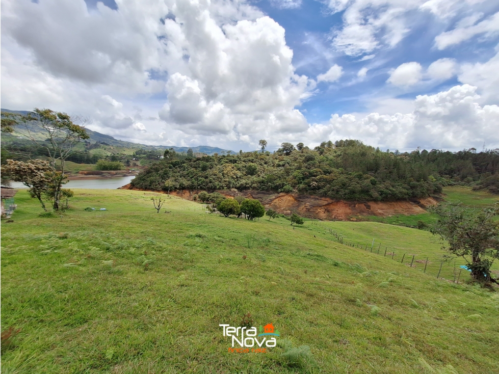 Hermoso lote apto para proyecto turístico en venta Guatapé — foto 2