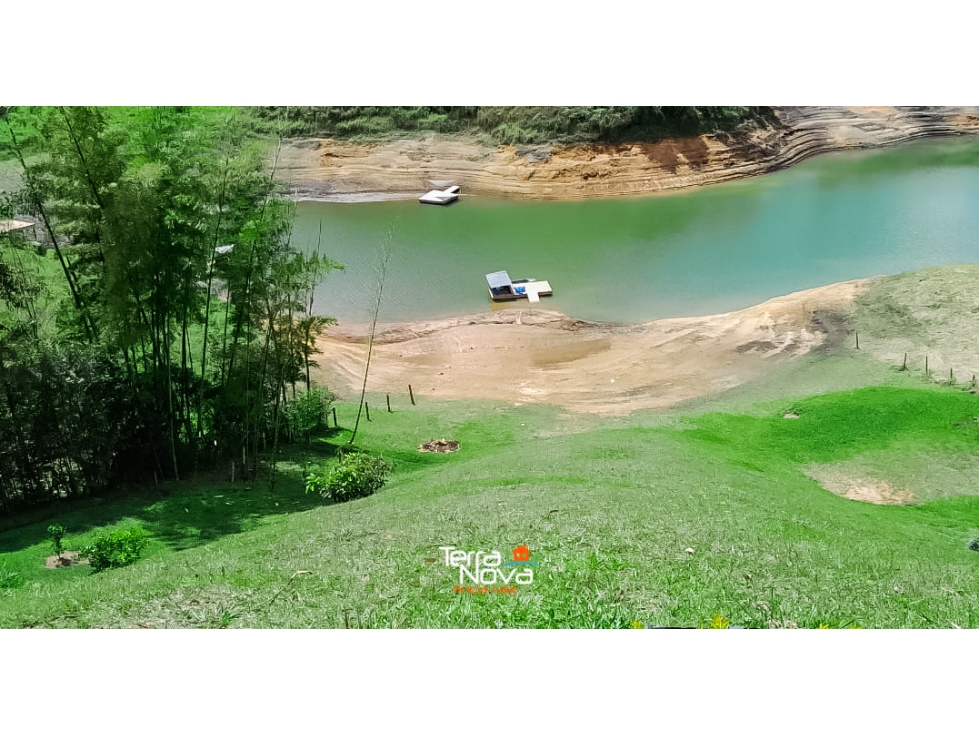 Finca con acceso al embalse en venta El Peñol - 4