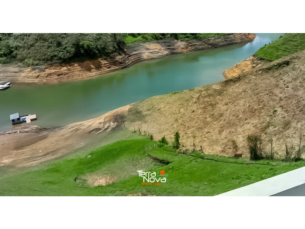 Finca con acceso al embalse en venta El Peñol - 6