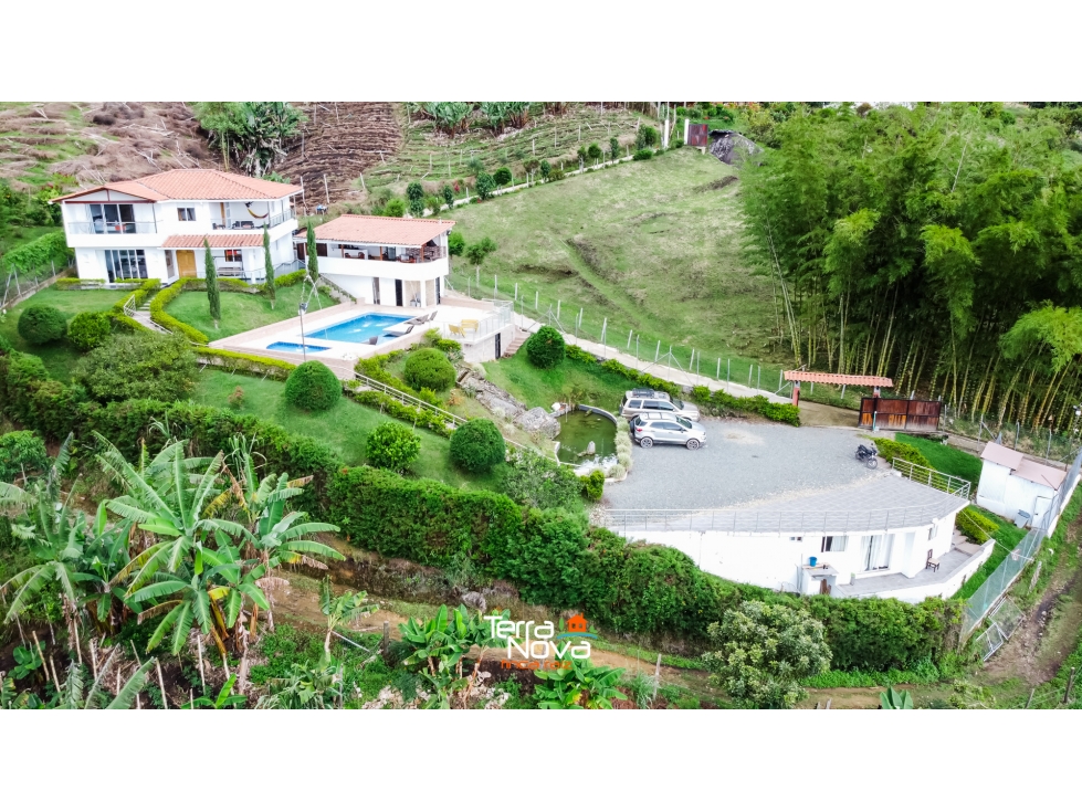 Finca con hermosa vista en El Peñol - 5