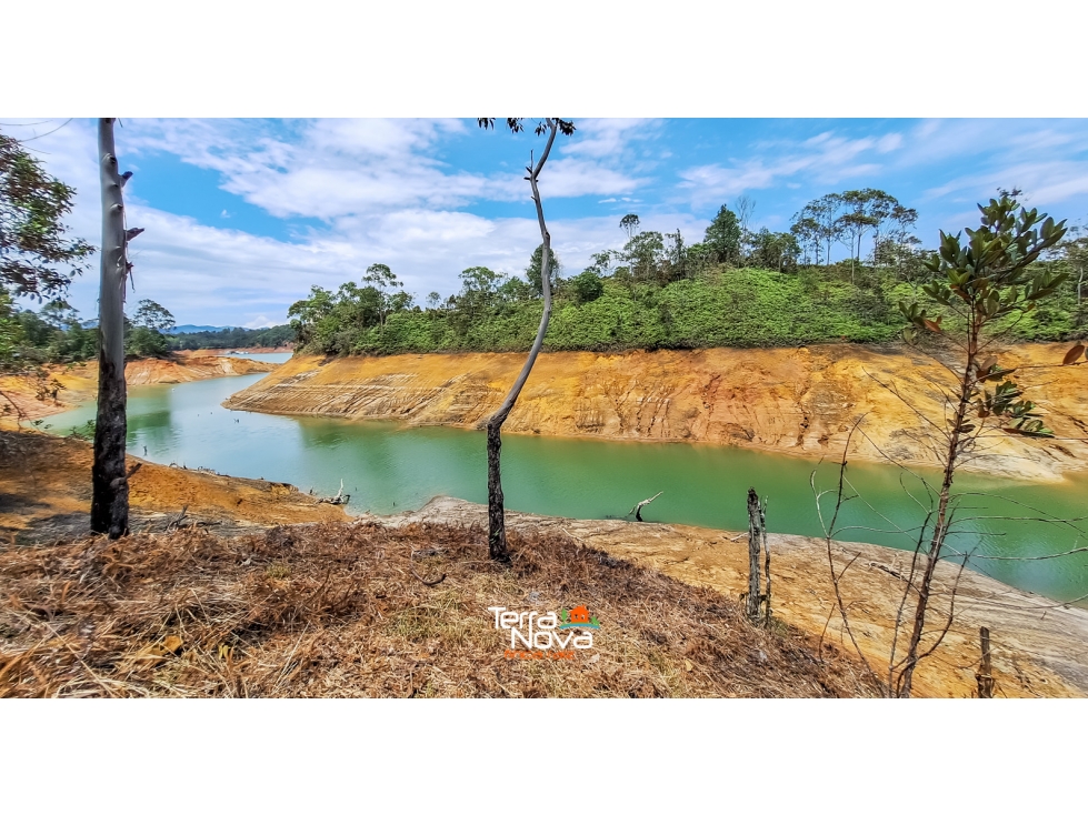Lote en unidad cerrada en venta Guatapé — foto 4