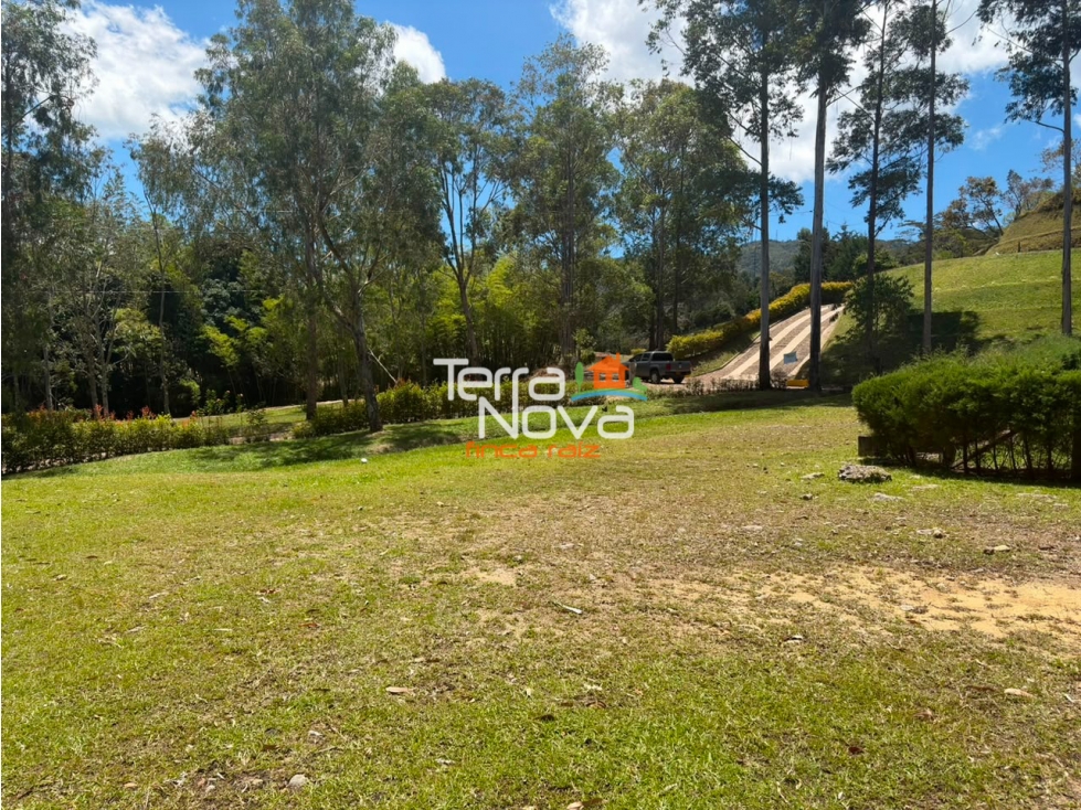 Lote en parcelación en venta Guatapé — foto 4