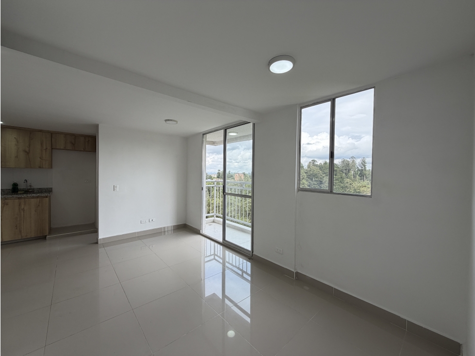 VENTA DE APARTAMENTO EN RIONEGRO, SECTOR LA CATOLICA