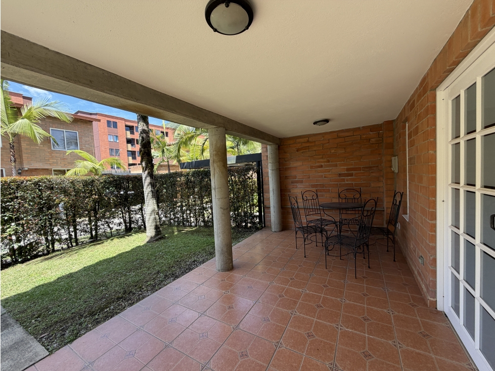 VENTA DE CASA EN UNIDAD CERRADA EN LA CEJA-ANTIOQUIA — foto 2