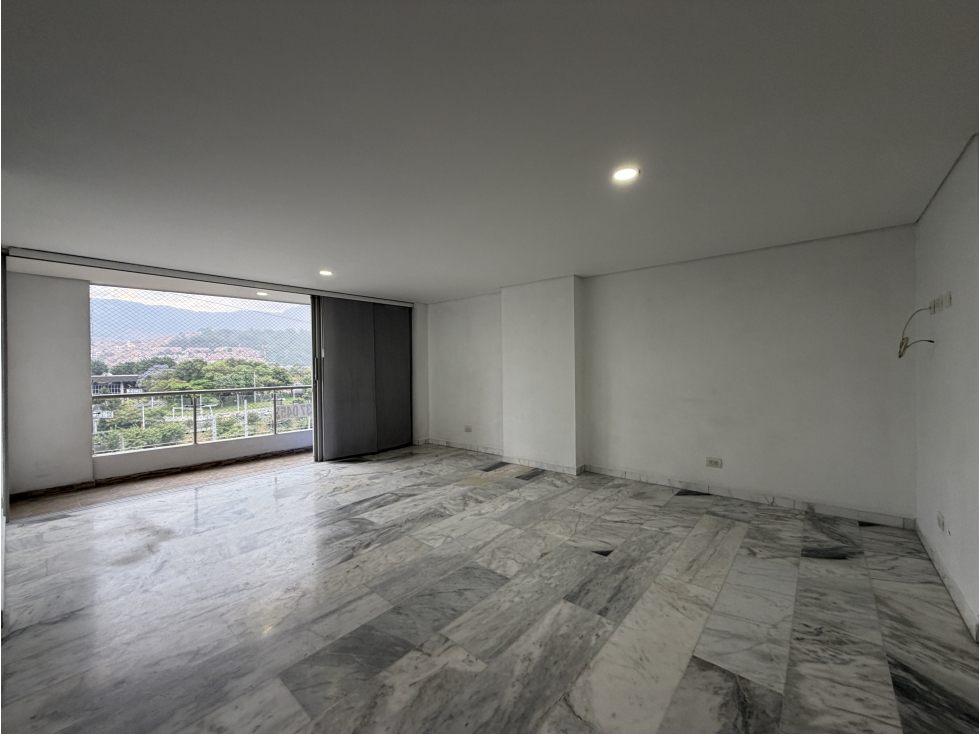 VENTA DE APARTAMENTO EN CONQUISTADORES