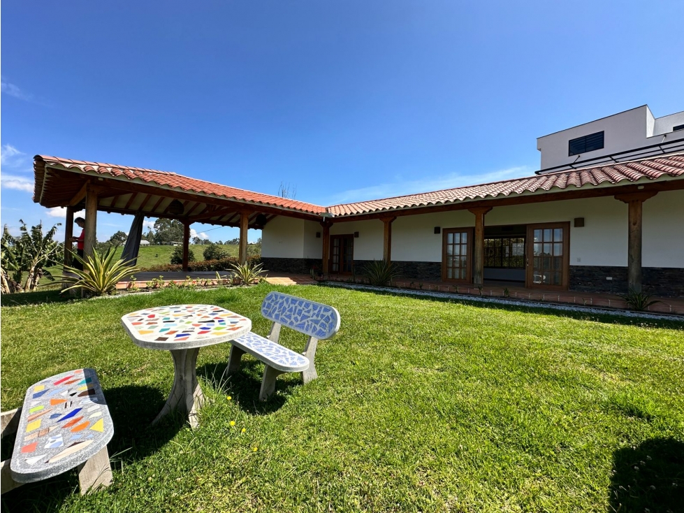 CASA EN VENTA EL CARMEN DE VIBORAL — foto 2