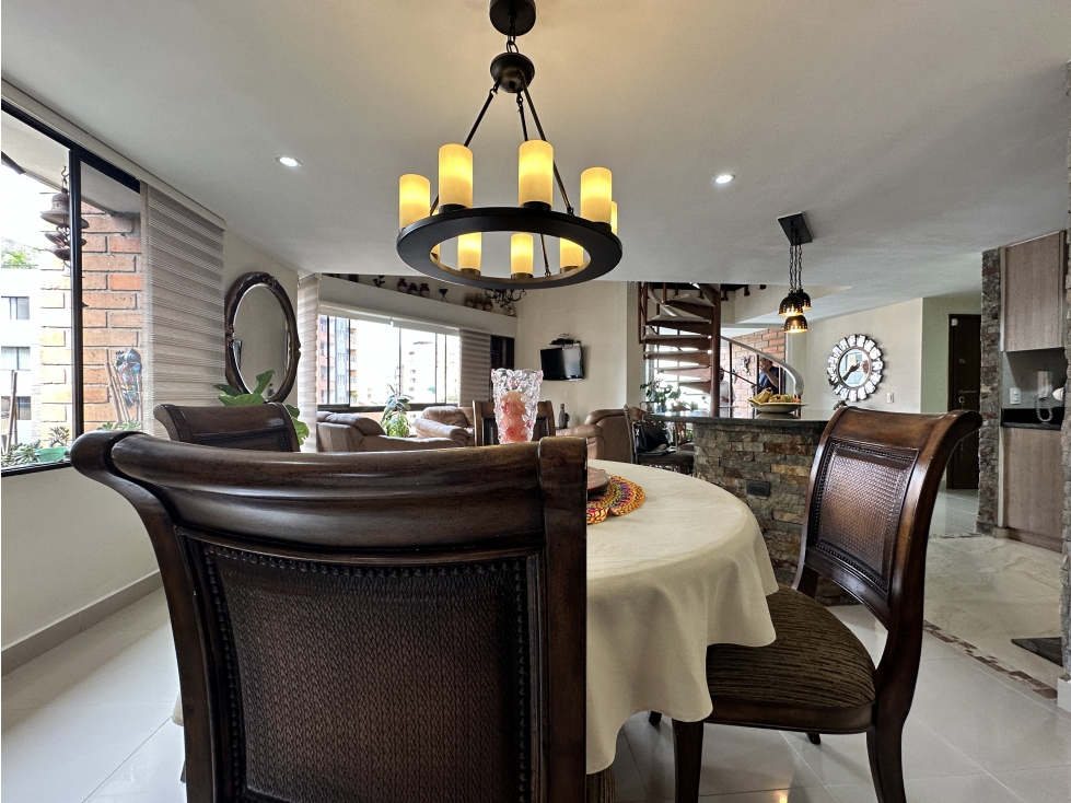 VENTA DE HERMOSO PENTHOUSE EN LAURELES MEDELLIN — foto 5