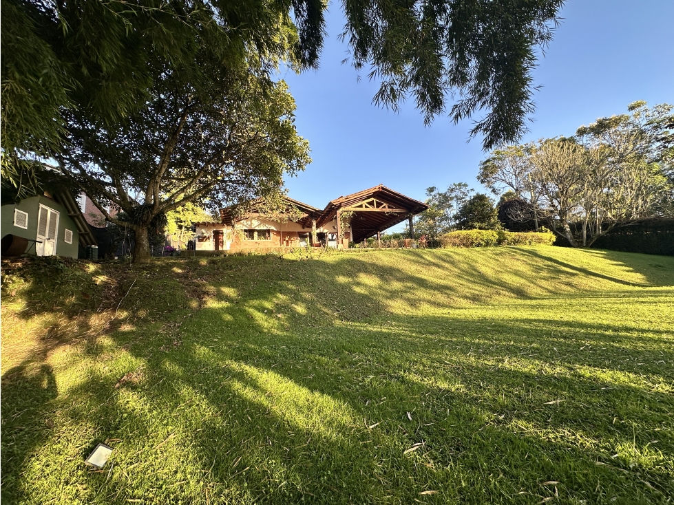 VENTA DE ENCANTADORA CASA CAMPESTRE A 2 MIN DE LA UCO RIONEGRO — foto 4