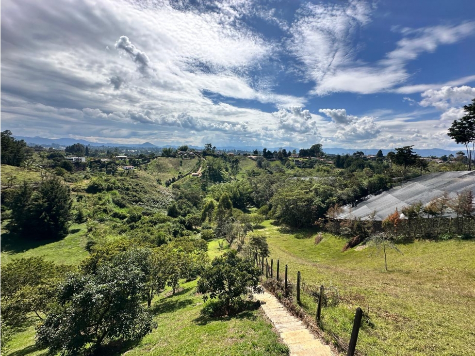 CASA FINCA EN VENTA VEREDA CASCAJO ABAJO, MARINILLA