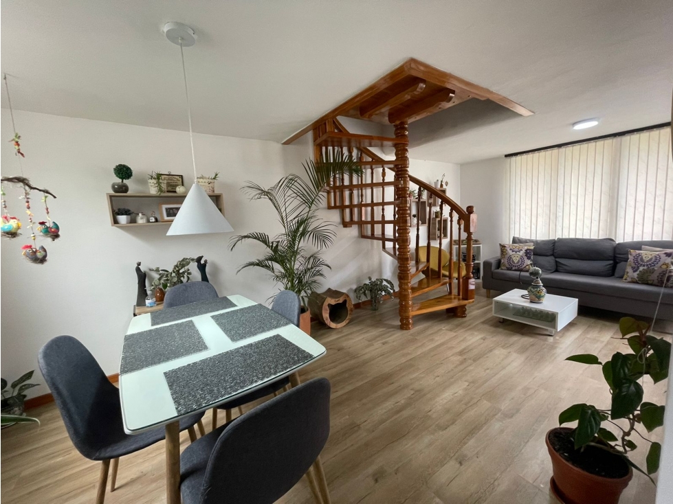 APARTAMENTO REMODELADO EN EL PORVENIR RIONEGRO — foto 2