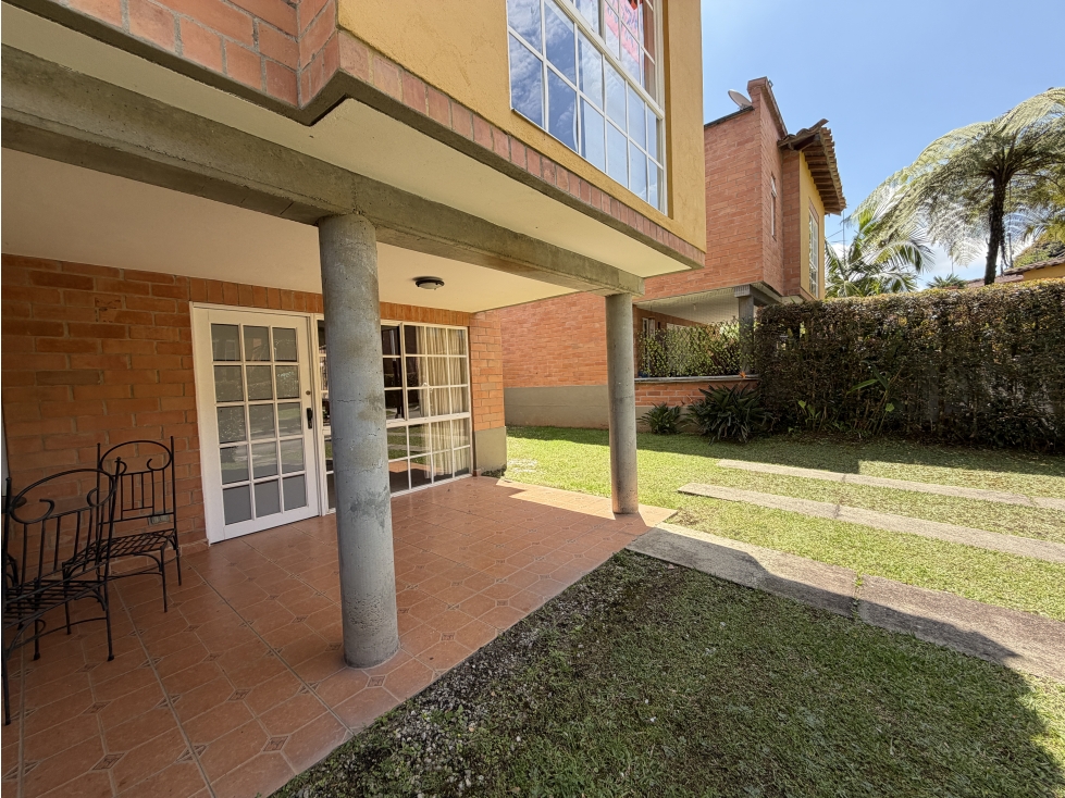 VENTA DE CASA EN UNIDAD CERRADA EN LA CEJA-ANTIOQUIA