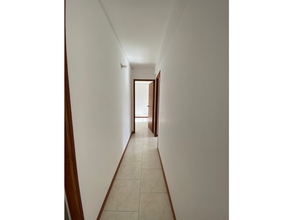 APARTAMENTO EN LA CEJA. Bajó de precio! — foto 6