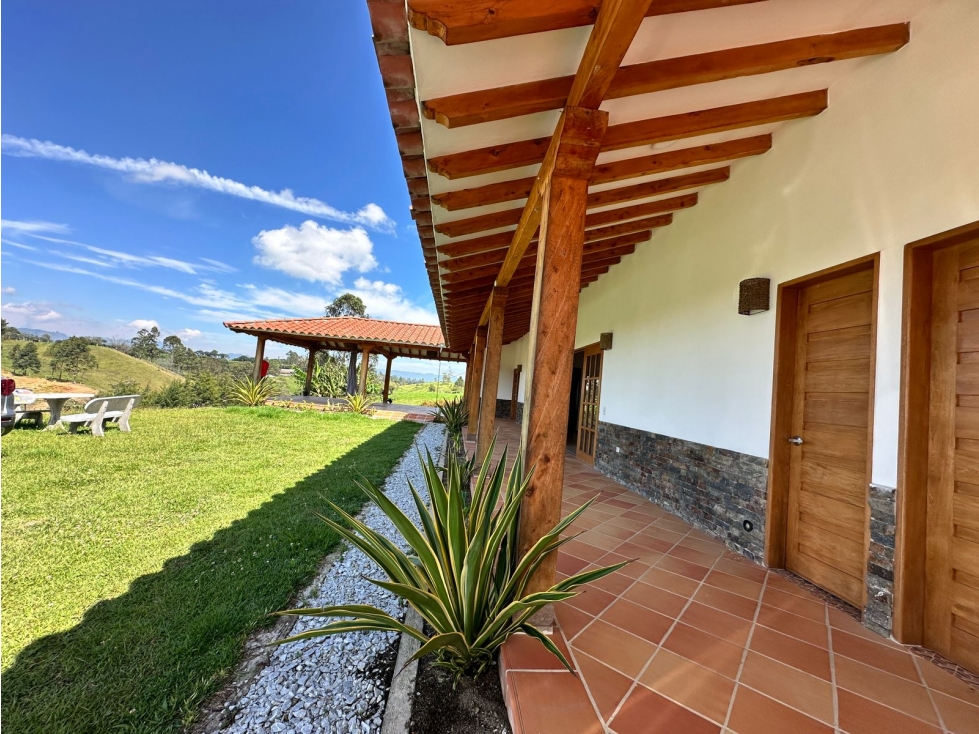CASA EN VENTA EL CARMEN DE VIBORAL — foto 4