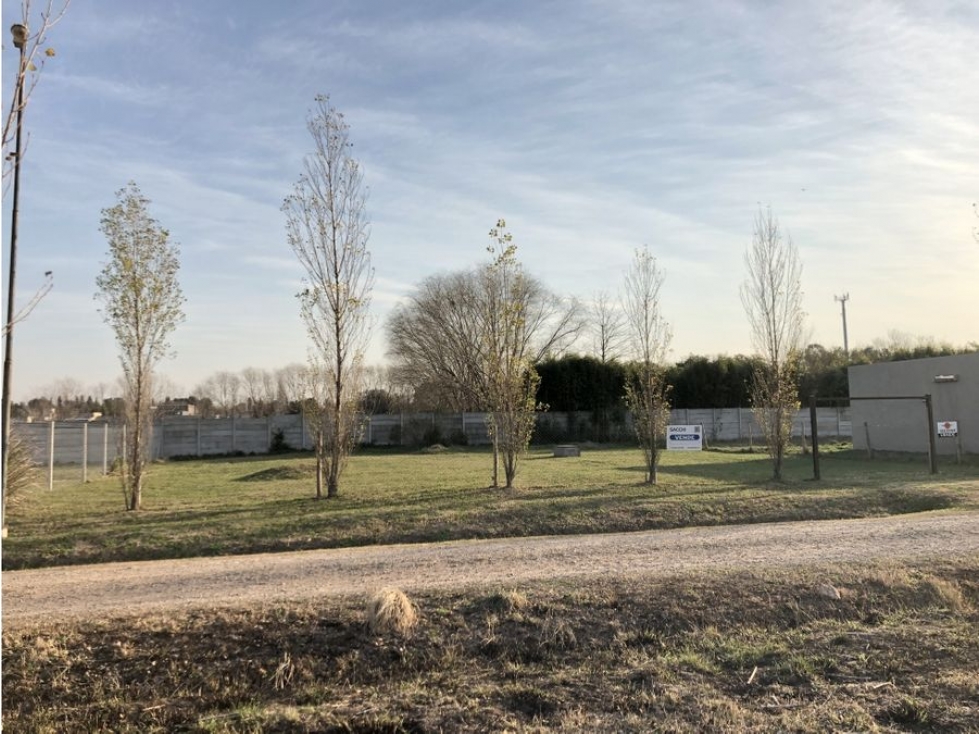 HERMOSO LOTE A LA VENTA EN LAS GLICINAS II, LUJAN - 1