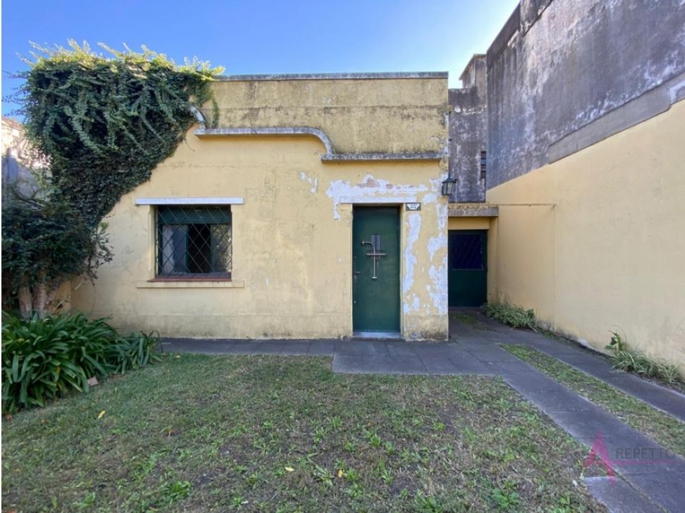 ITUZAINGÓ SUR CASA 3 AMBIENTES A LA VENTA LAGUNA 875