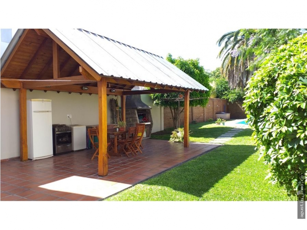 Excelente casa a la venta en Ituzaingo