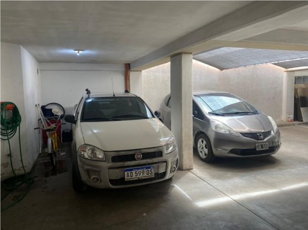 DEPARTAMENTO A LA VENTA EN CASTELAR CENTRO - 2