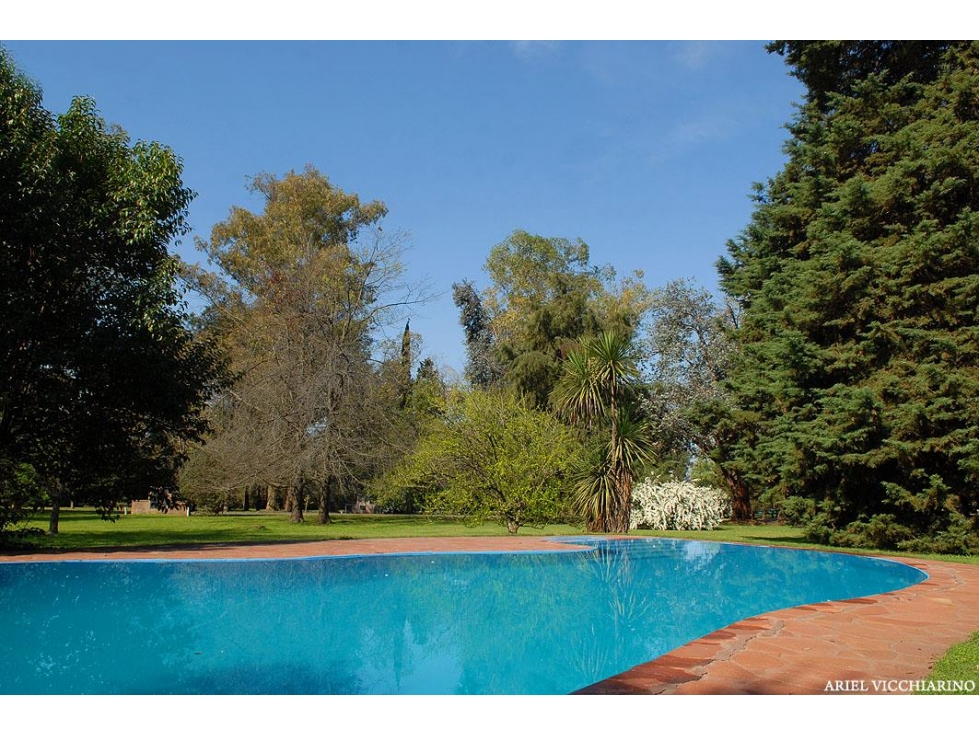Excelentes dos Lotes juntos en barrio privado "Lomas de San Francisco" - 3