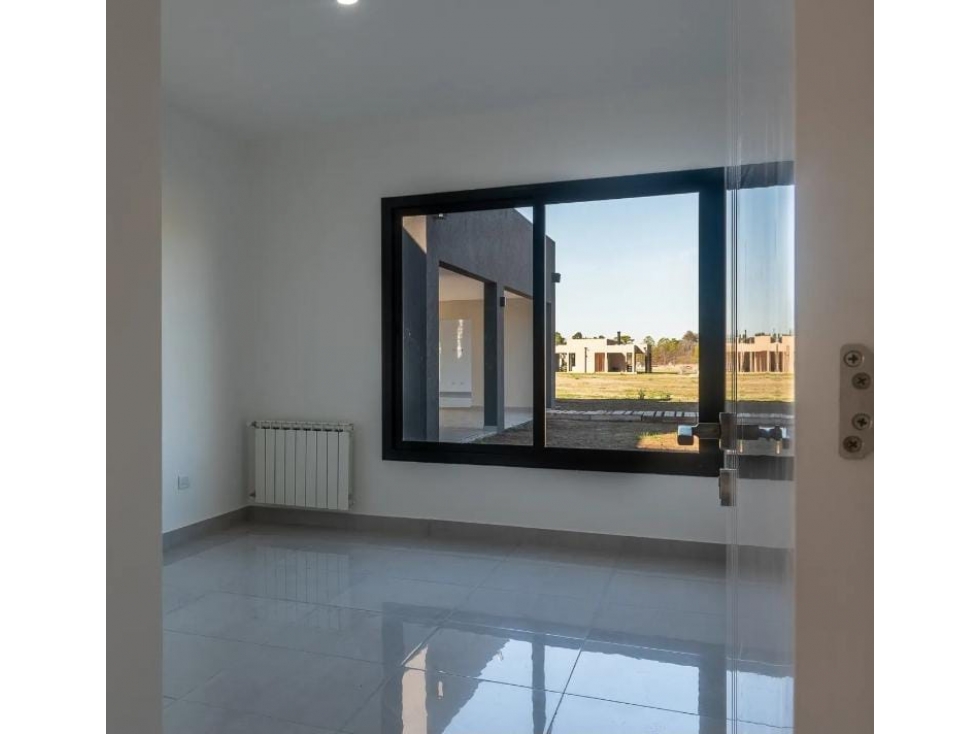 Excelente casa a la venta en Everlink Golf y Country Club, Lujan — foto 6