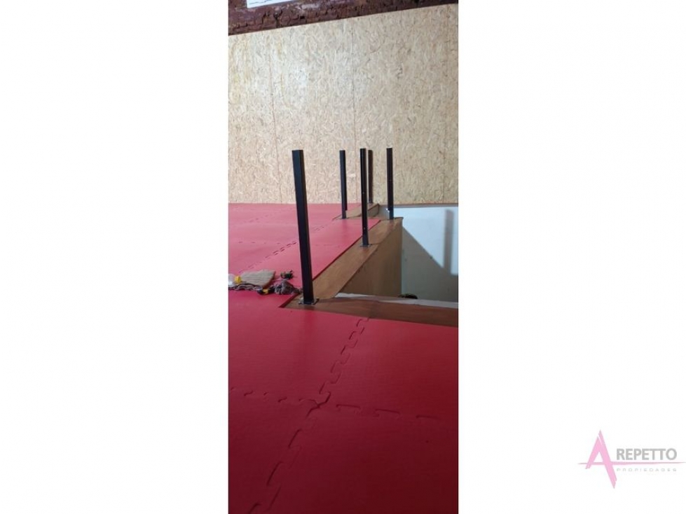 ITUZAINGO SUR SALON DEPORTIVO EN ALQUILER RIVADAIA 22200 ASERRADERO - 2