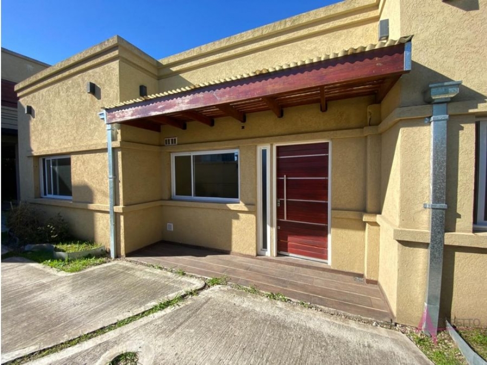 ITUZAINGO NORTE CASA EN CONDOMINIO ALQUILER - 1