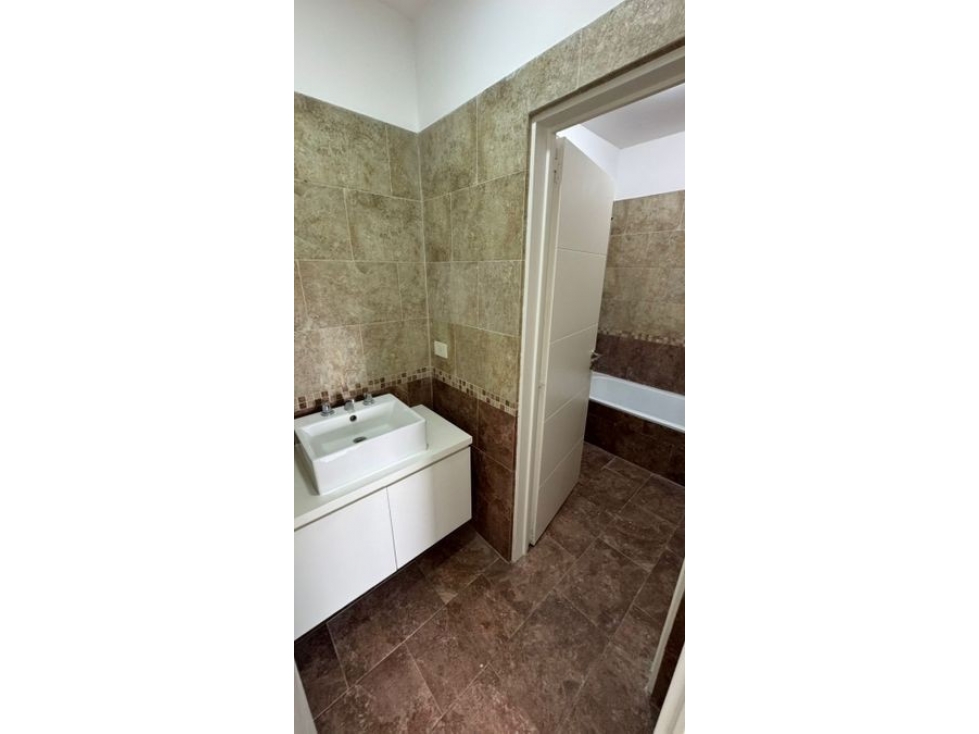 Casa en Venta, fondo laguna, Barrio San Matias, Escobar — foto 3
