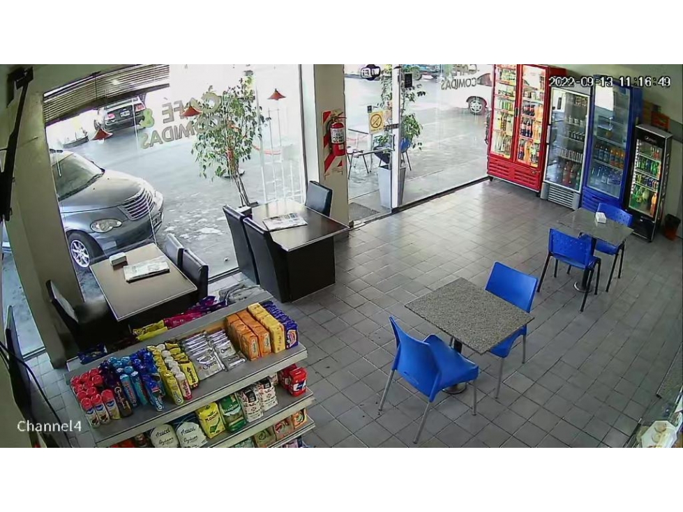 ITUZAINGO ESTACION DE SERVICIO VENTA TOTAL SOBRE AVENIDA - 2