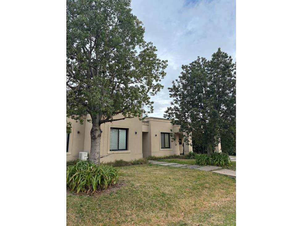 CASA A LA VENTA EN SANTA ANA FRANCISCO ALVRAEZ - 3