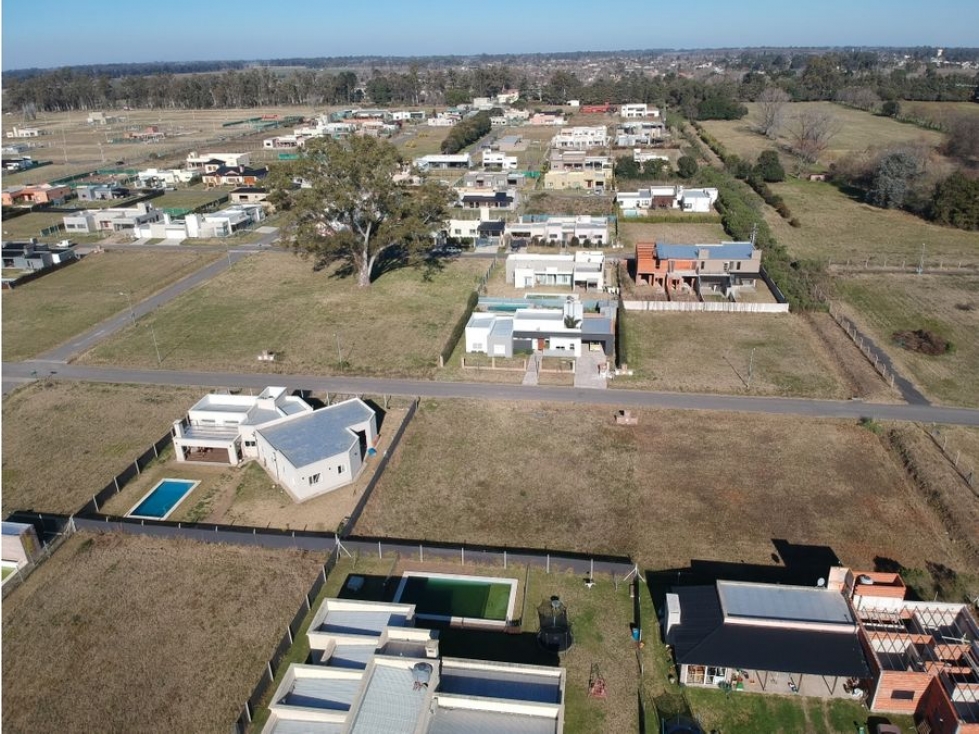 LOTE A LA VENTA EN BARRIO LA MARTINA, LUJAN — foto 4
