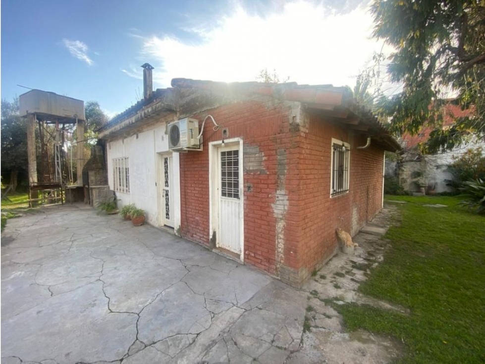 CASA A LA VENTA EN FILIPINAS AL 300, VILLA UDAONDO, ITUZAINGO — foto 4