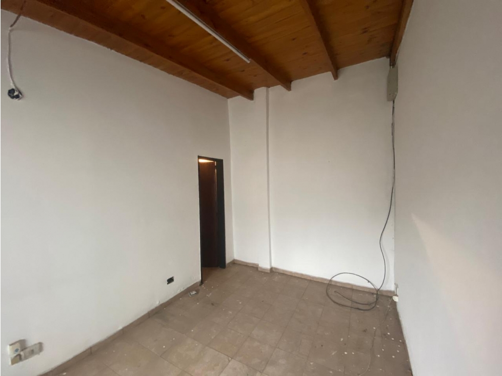 VENTA Galpón Famatina 2852 - Ituzaingó Norte Financia - 5