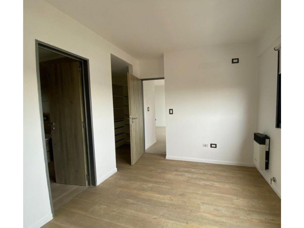 Departamento a la venta en Avellaneda al 900, Castelar - 4