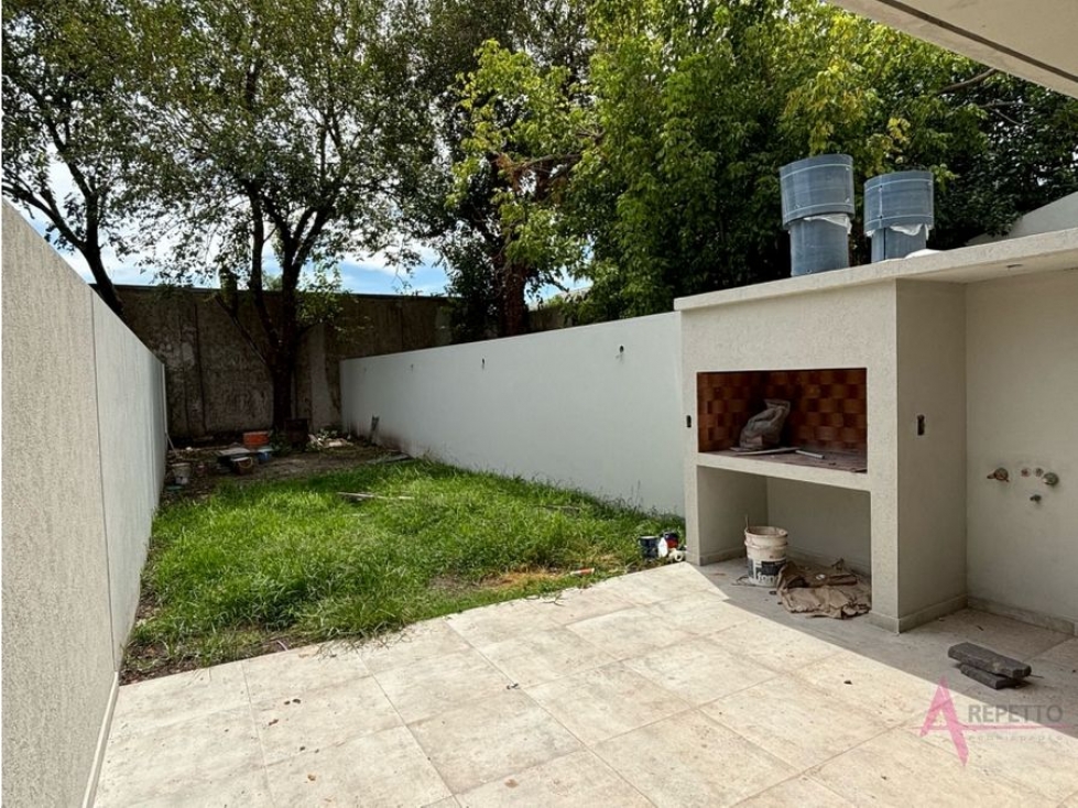 CASA EN PH EN VENTA LAPRIDA 300 ITUZINGO NORTE - 4