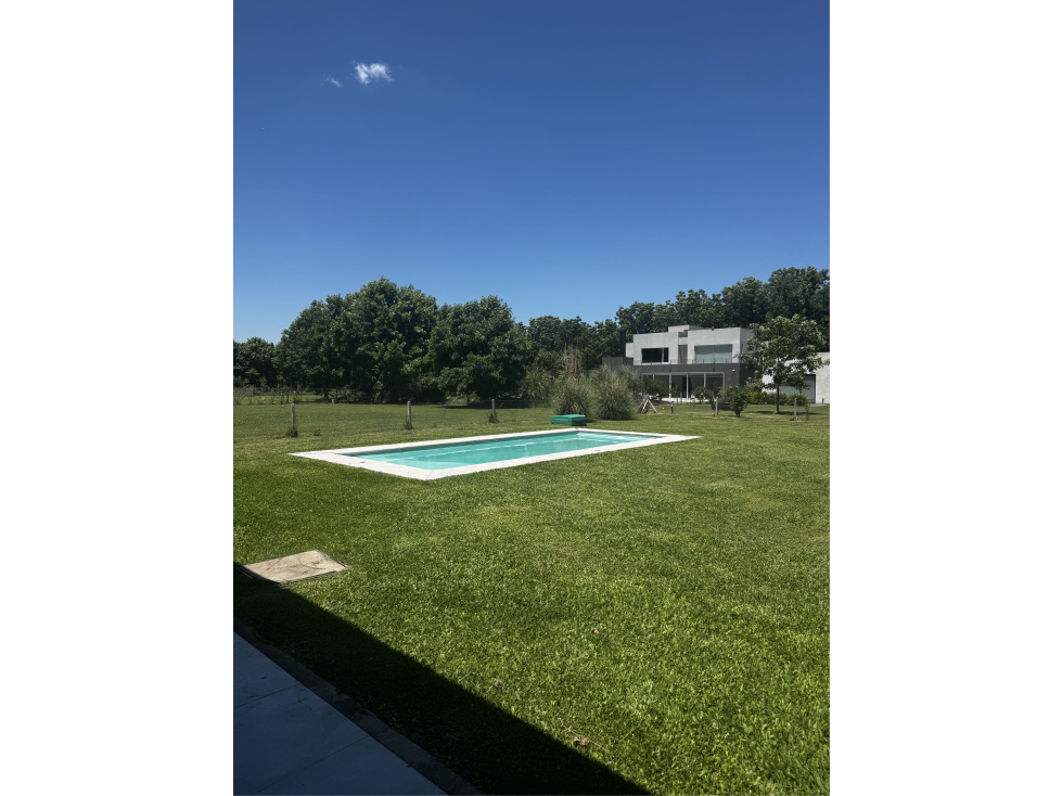 EXCELENTE CASA A LA VENTA EN EL NACIONAL - 3