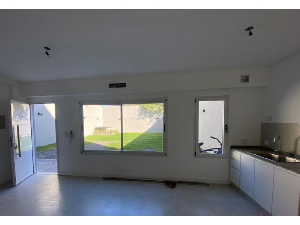Excelente PH a la venta en Gral. M.B. Encalada al 2100, Castelar - 6