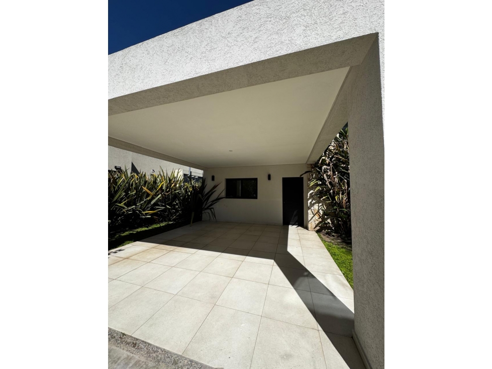 Excelente casa a la venta en Weston, Moreno - 6